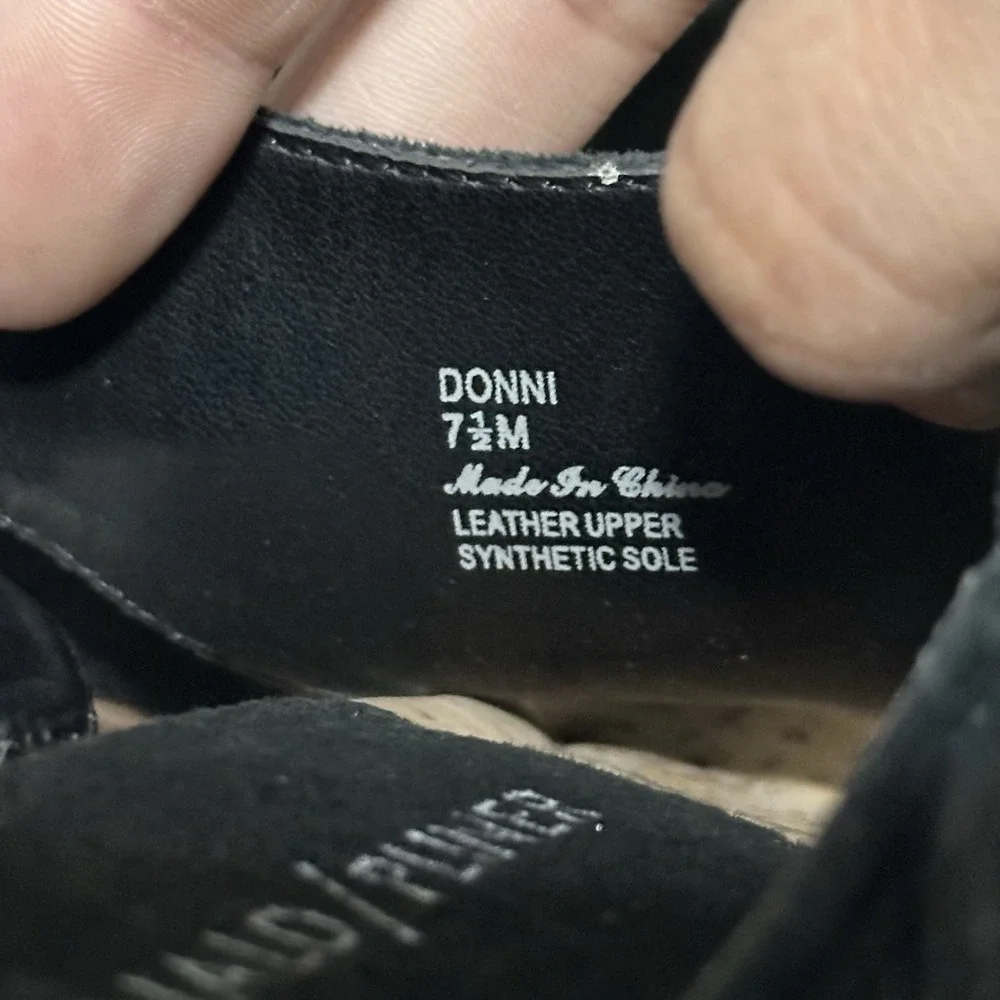 Donald Pliner Donni Metallic Leather Cork Thong Wedge Sandals Womens‎ 7.5M Black
